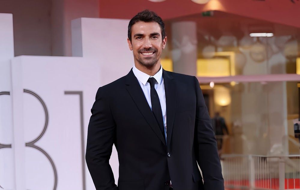 عملية أمنية كبيرة في إسطنبول، توقيف تسعة مشاهير من بينهم ابراهيم تشيليكول…اليكم القائمة