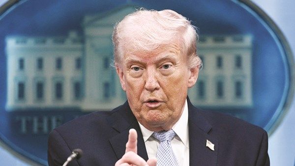 ترامب: 47 عاماً من الابتزاز الإيراني ستنتهي أخيراً