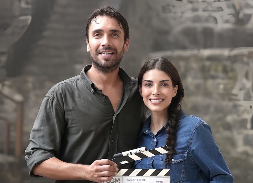 من الشاشة إلى الواقع… نجوم “هذا البحر سوف يفيض” يحصدون تكريمًا غير مسبوق