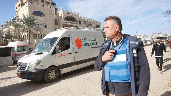 «الصحة العالمية» تعلق عمليات الإجلاء الطبي للمرضى من غزة