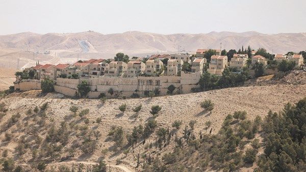 إسرائيل تصادق على إقامة 34 مستوطنة جديدة في الضفة