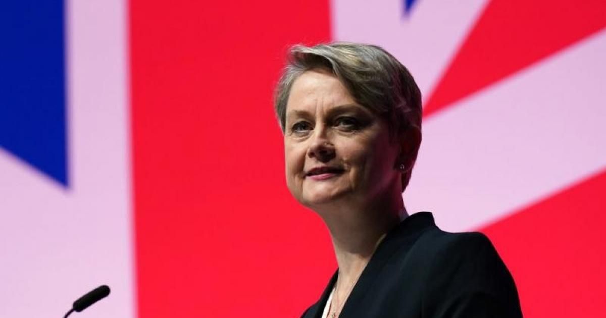 بريطانيا "ترغب بشدة" بأن "يُمدّد" وقف إطلاق النار ليشمل لبنان