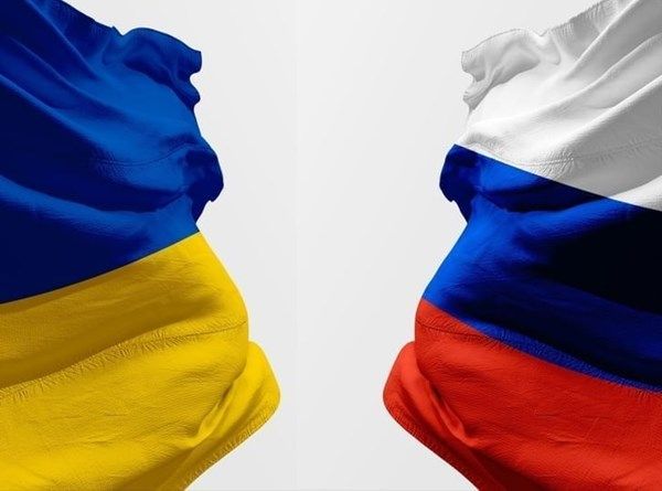 روسيا وأوكرانيا تتبادلان الاتهامات بخرق الهدنة