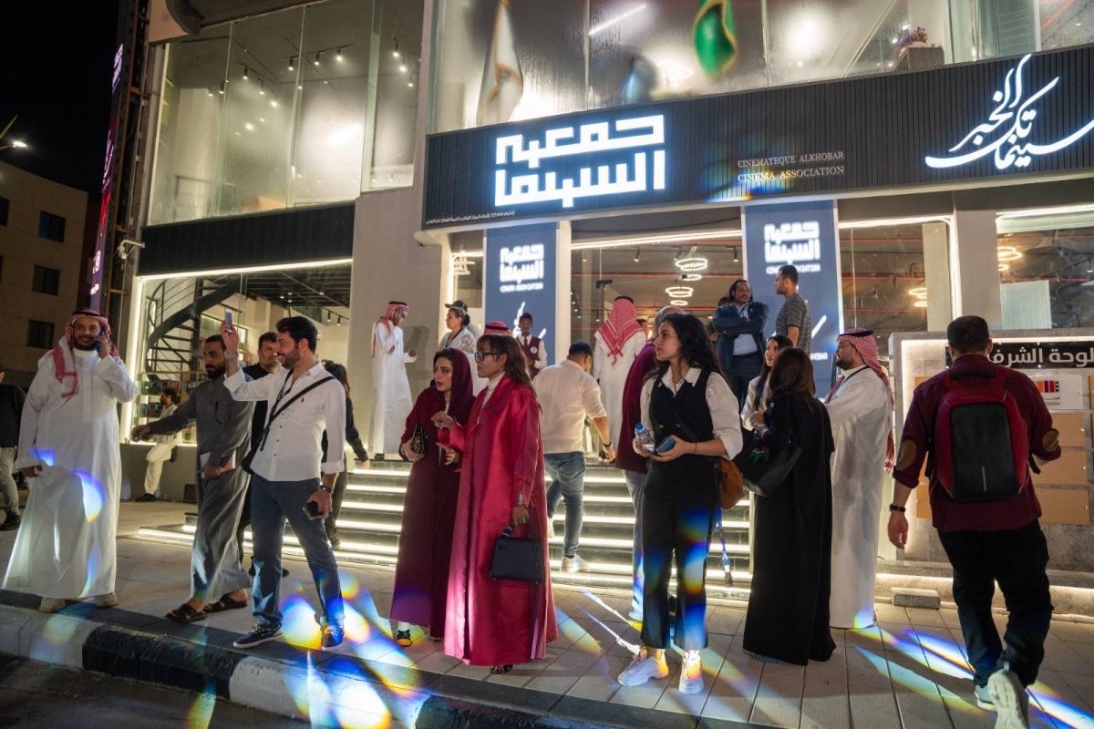 حين تعجز الكاميرا عن البوح… الأدب ينتصر: “جمعية السينما” تستنطق المسكوت عنه بين الرواية والشاشة في سينماتك الخبر