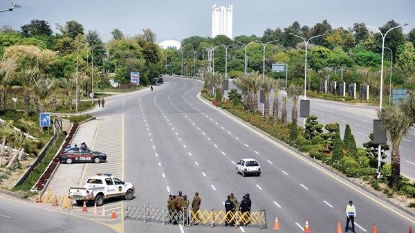 «هرمز» نقطة خلاف في محادثات إسلام أباد