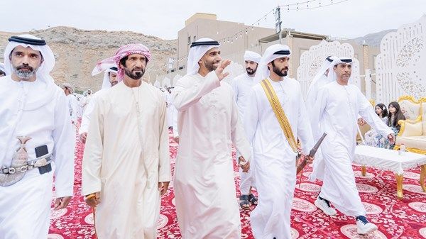 خالد بن سعود وسالم بن سلطان يحضران حفل زفاف سلطان ساعد الشحي برأس الخيمة