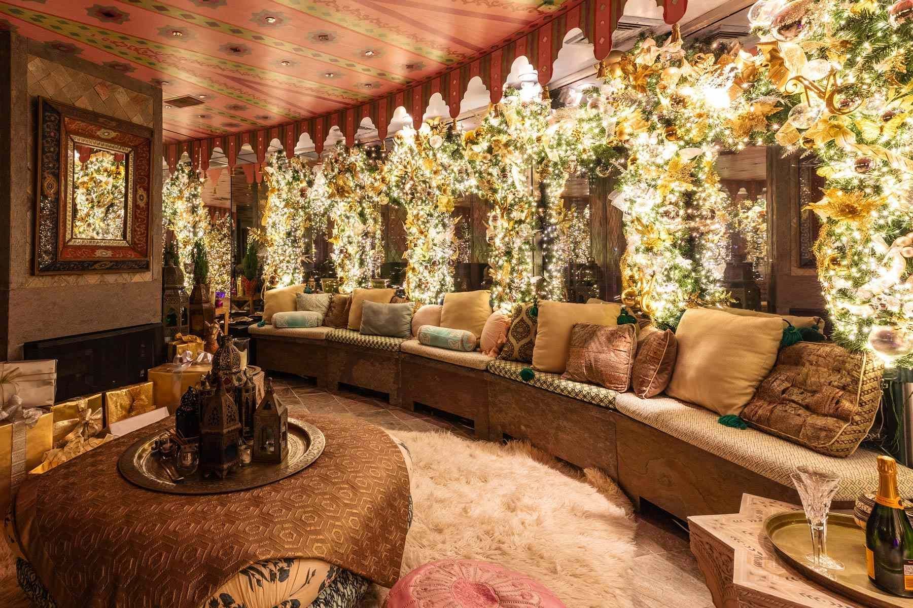 ماريا كاري تودّع نيويورك بعد ثلاثين عامًا… ما الذي يحدث؟