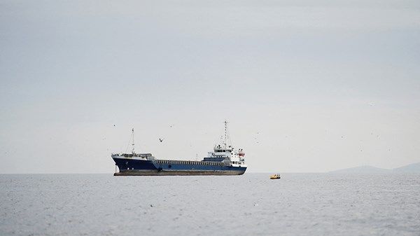 محللون أميركيون لـ «الاتحاد»: إغلاق «هرمز».. تحدٍّ استراتيجي للاقتصاد العالمي