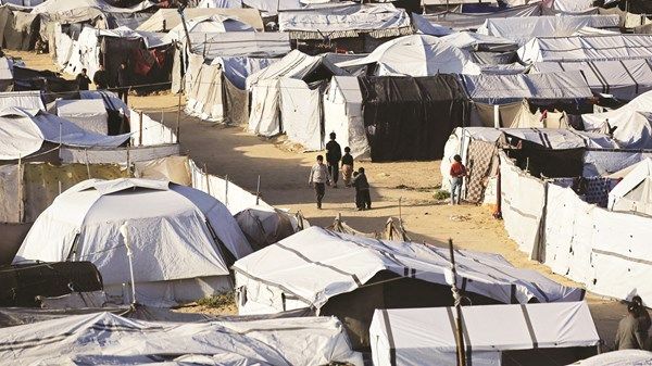 «الصحة العالمية»: انتشار الأمراض في غزة يهدد المنطقة