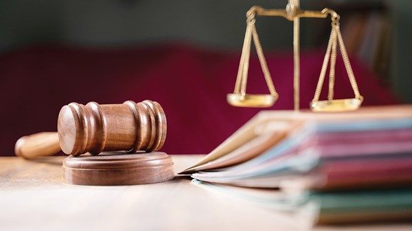 20 ألف درهم غرامة على شخص اعتدى على خصوصية امرأة