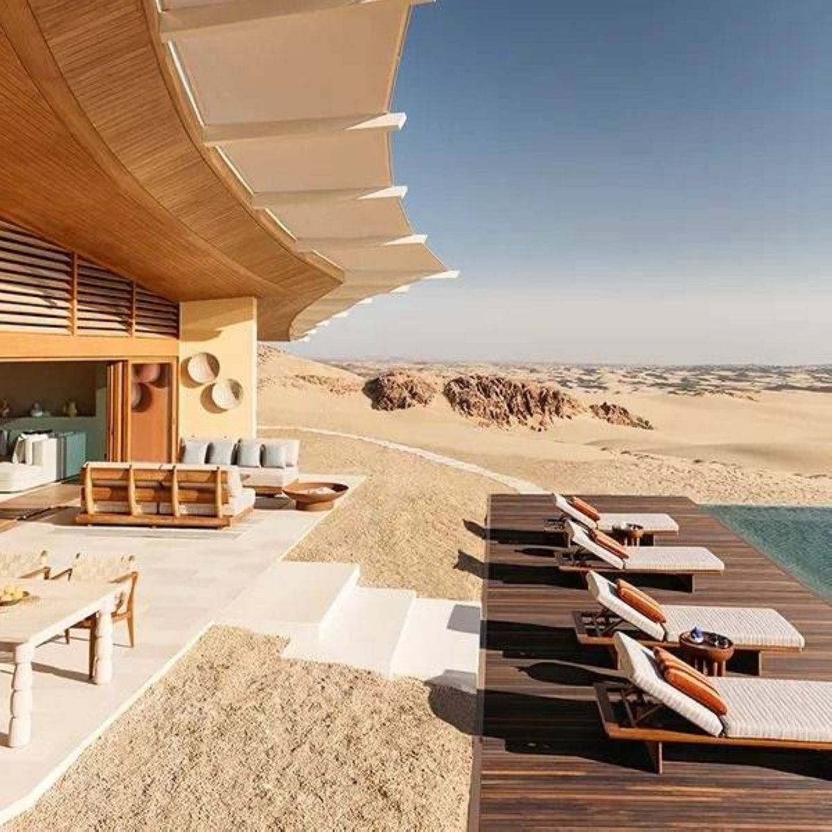 شواطئ المملكة.. تجارب ربيعية لا تشبه غيرها