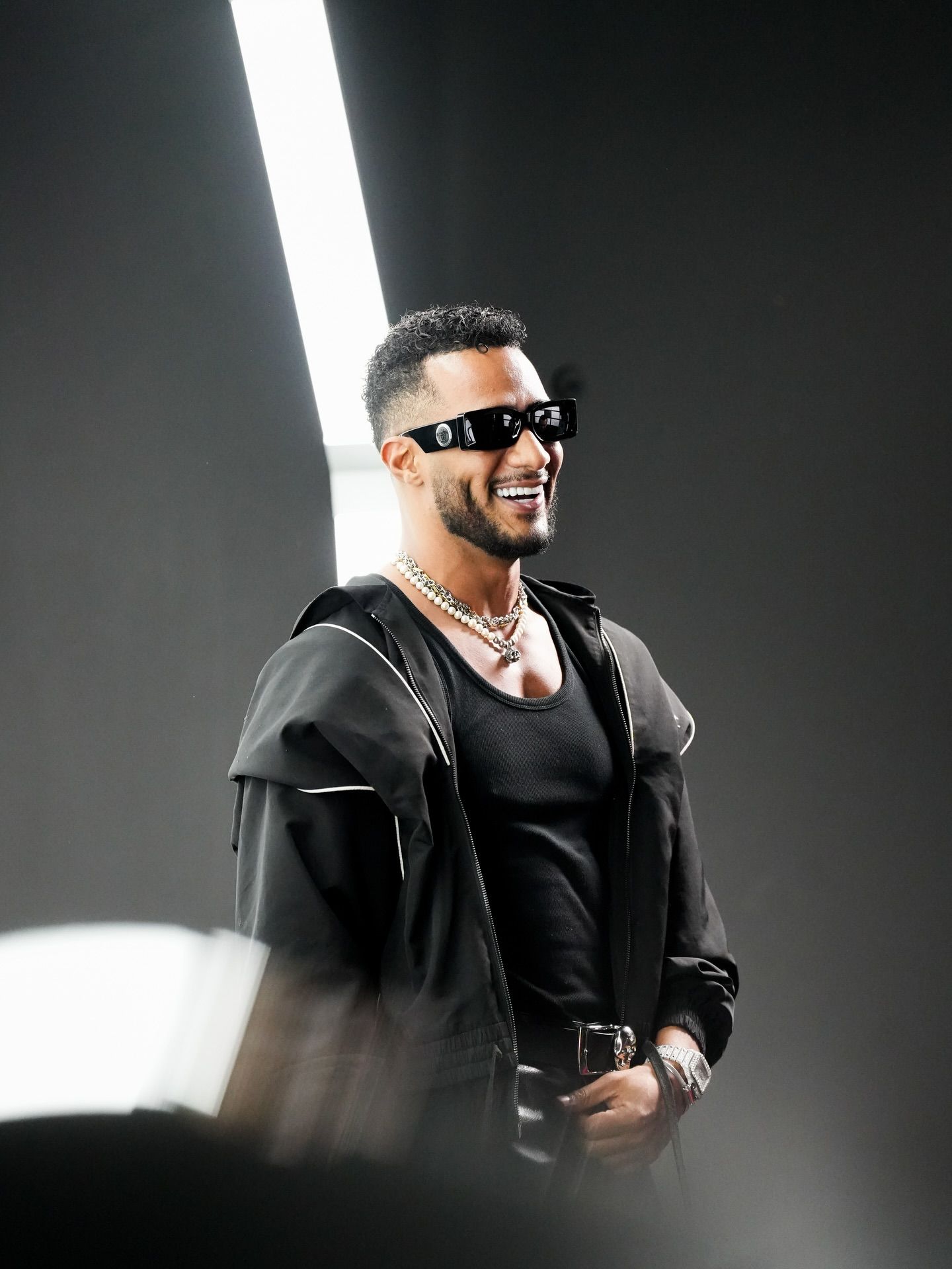 من تركيا.. محمد رمضان يرفع سقف الترقّب ويكشف مفاجأة