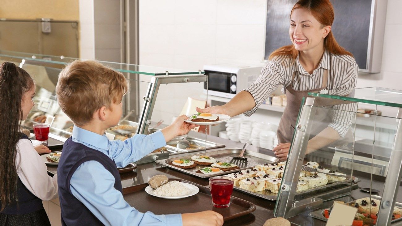 إصدار الدليل الوطني للأغذية والمشروبات المدرسية