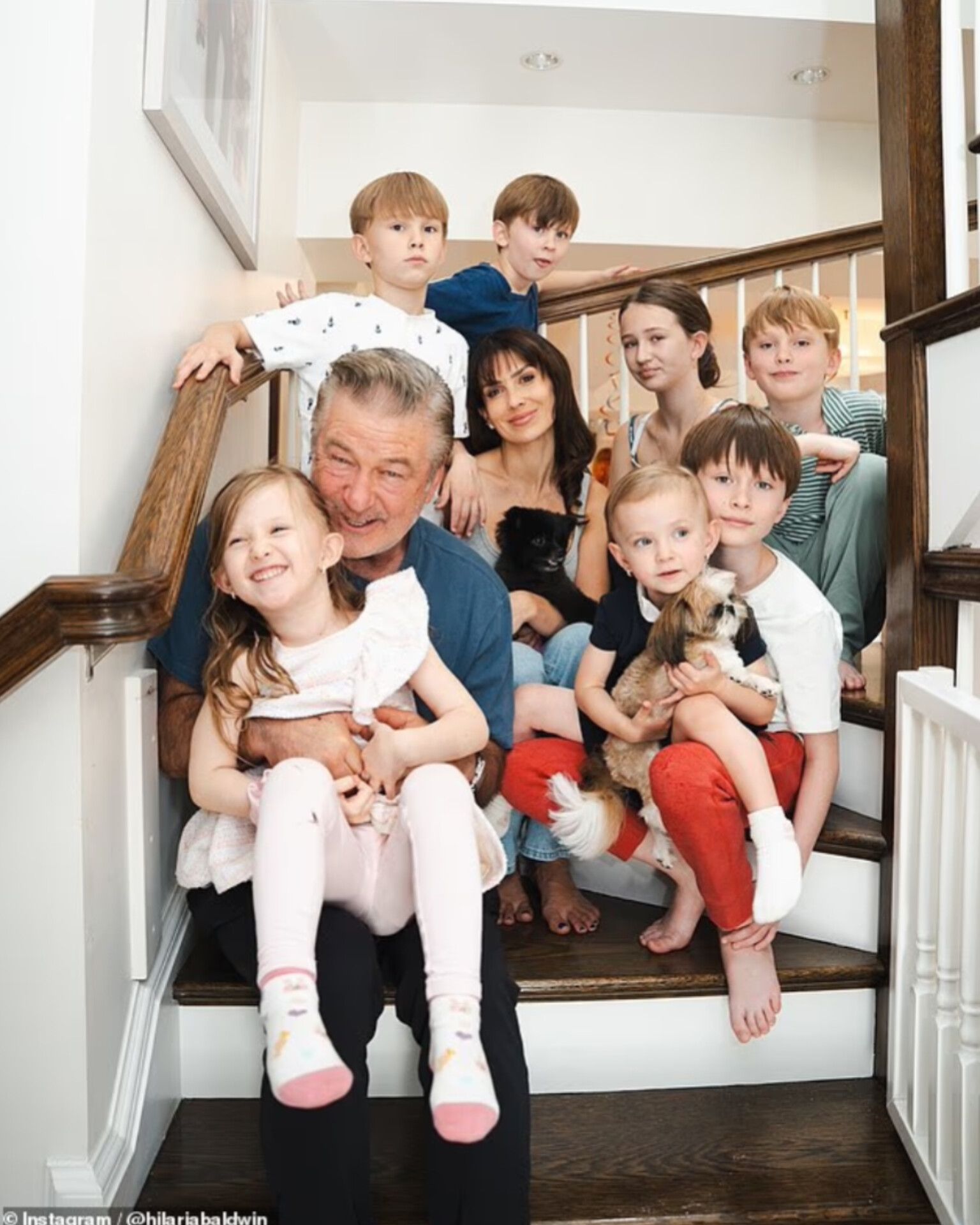 قرار صادم: اعتزال أليك بالدوين تحت وطأة مقتل المصوّرة… اقرأ التفاصيل