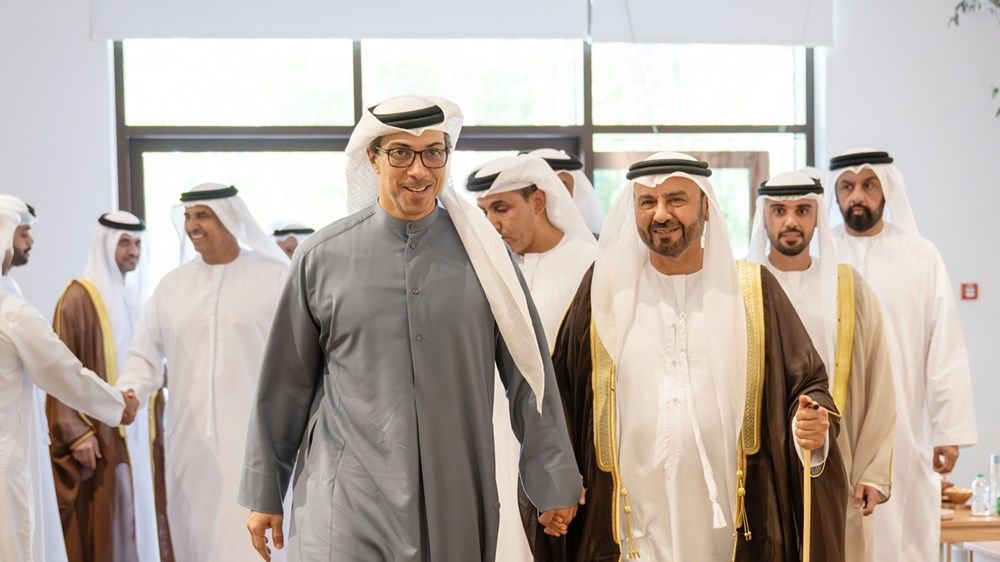 منصور بن زايد يحضر أفراح الفهيم والخاطر