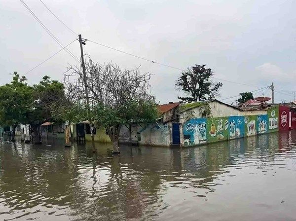 قتلى ومفقودون في فيضانات بأنغولا