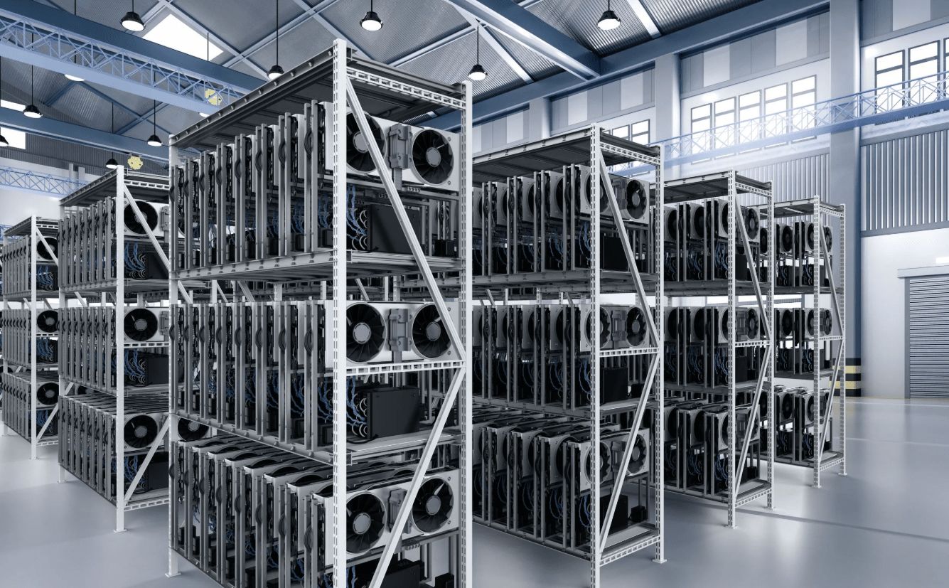 شركات تعدين البيتكوين تبيع ما تعدنه مدفوعة بضغط التكاليف رغم ارتفاع الأسعار: التفاصيل