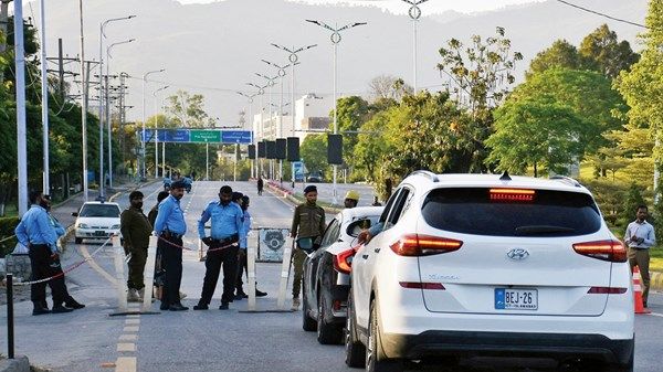 ترامب يعلن عن مفاوضات مع إيران في إسلام آباد اليوم