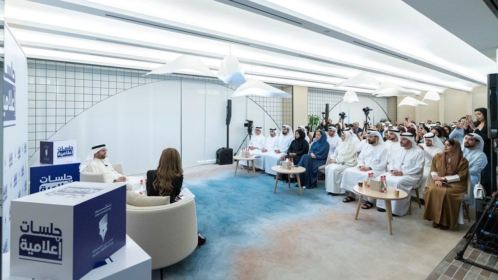 علي النعيمي يستعرض مستقبل العلاقات الإقليمية في ضوء التطورات الراهنة