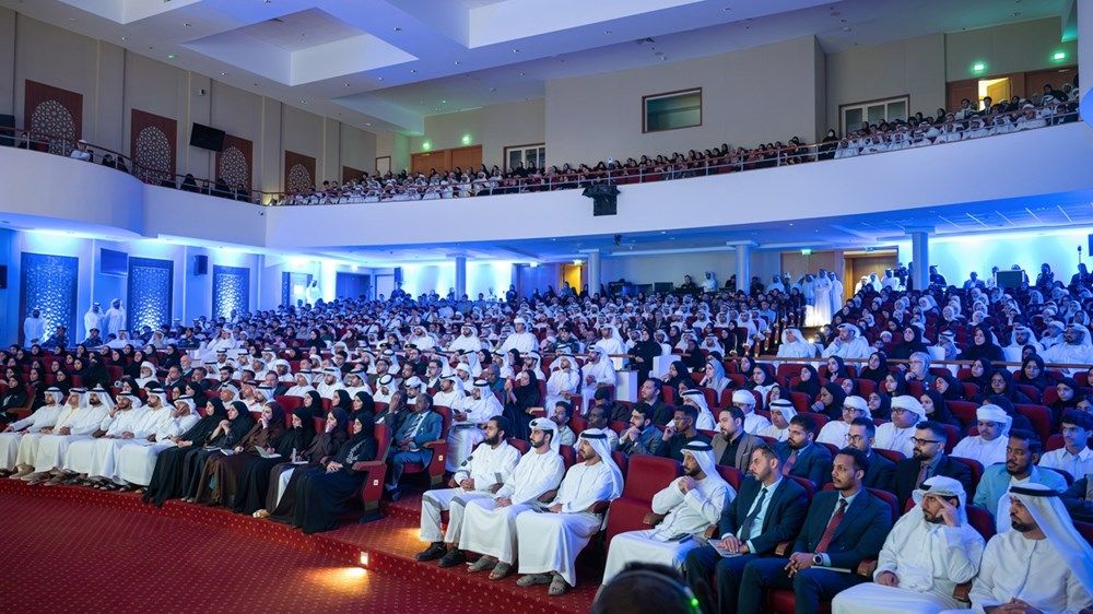 بحضور ولي عهد الفجيرة.. «مجلس محمد بن حمد الشرقي» يناقش دور الوعي المجتمعي في تعزيز الأمن السيبراني