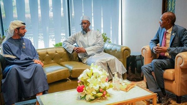 شخبوط بن نهيان يشارك في منتدى داكار الدولي للأمن والسلم في السنغال