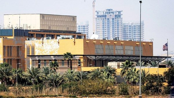 السفارة الأميركية في بغداد: ميليشيات إرهابية عراقية متحالفة مع إيران تخطط لهجمات ضد أميركيين