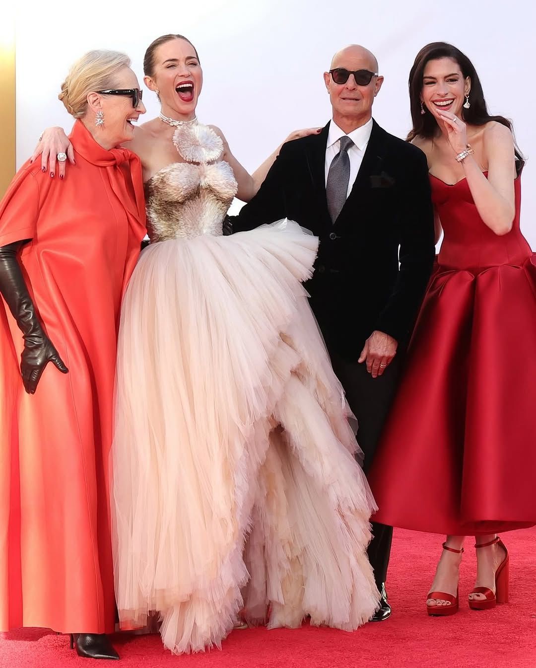 بالفيديو- The Devil Wears Prada2 يسرق الأضواء في نيويورك… وليدي غاغا حديث السجادة الحمراء