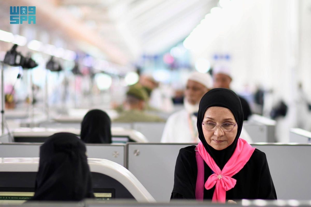 جوازات مطار الأمير محمد تستقبل أولى رحلات ضيوف الرحمن من مملكة تايلاند