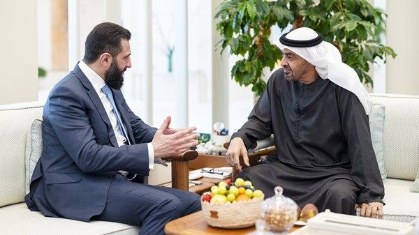 رئيس الدولة والرئيس السوري يبحثان علاقات البلدين والتطورات الإقليمية