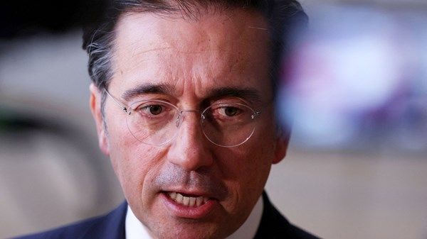 إسبانيا تدعو أوروبا إلى معاقبة إسرائيل على أفعالها في غزة