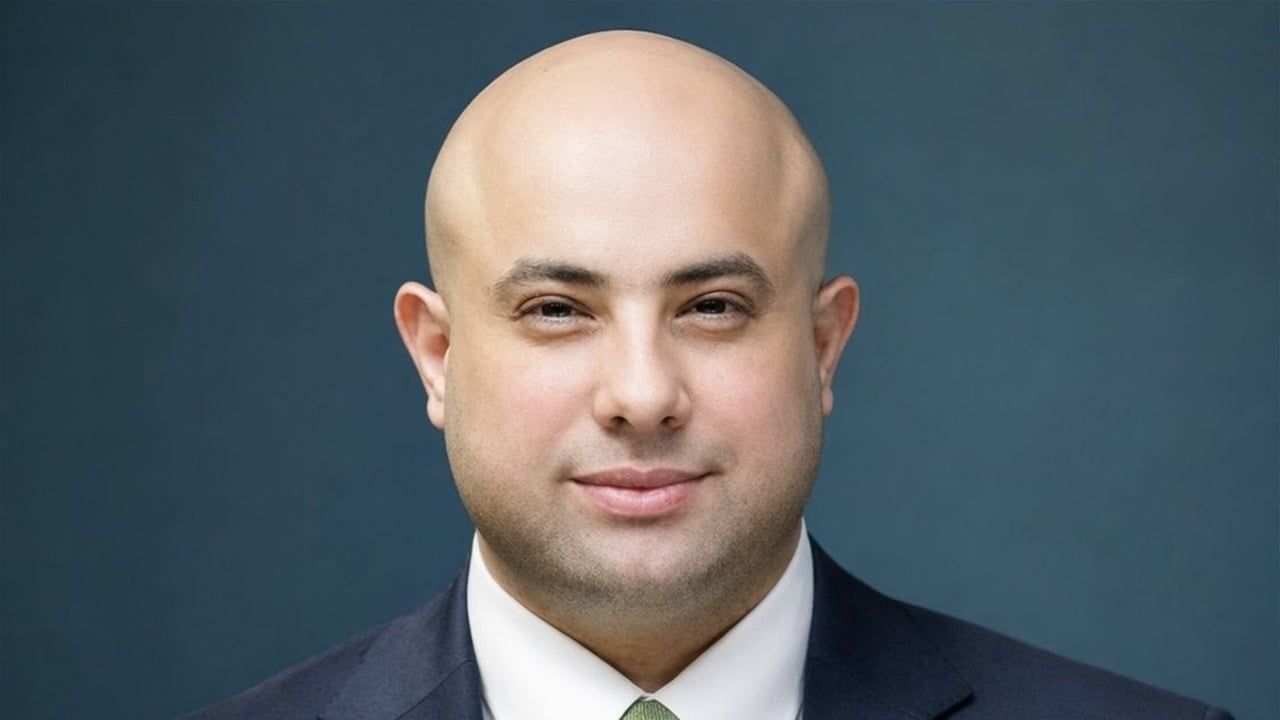 العنكوشي يدعو إلى تغليب المصلحة الوطنية واحترام التوقيتات الدستورية