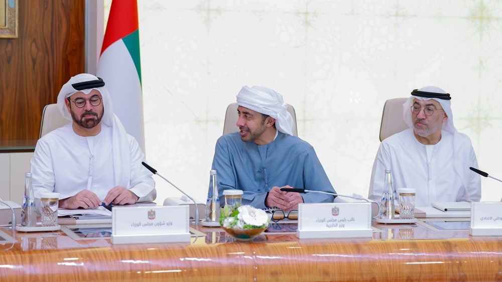 بتوجيهات رئيس الدولة.. محمد بن راشد يعلن عن منظومة جديدة لتحويل 50% من قطاعات وخدمات حكومة الإمارات خلال عامين لتطبيق نماذج الذكاء الاصطناعي ذاتية التنفيذ والقيادة