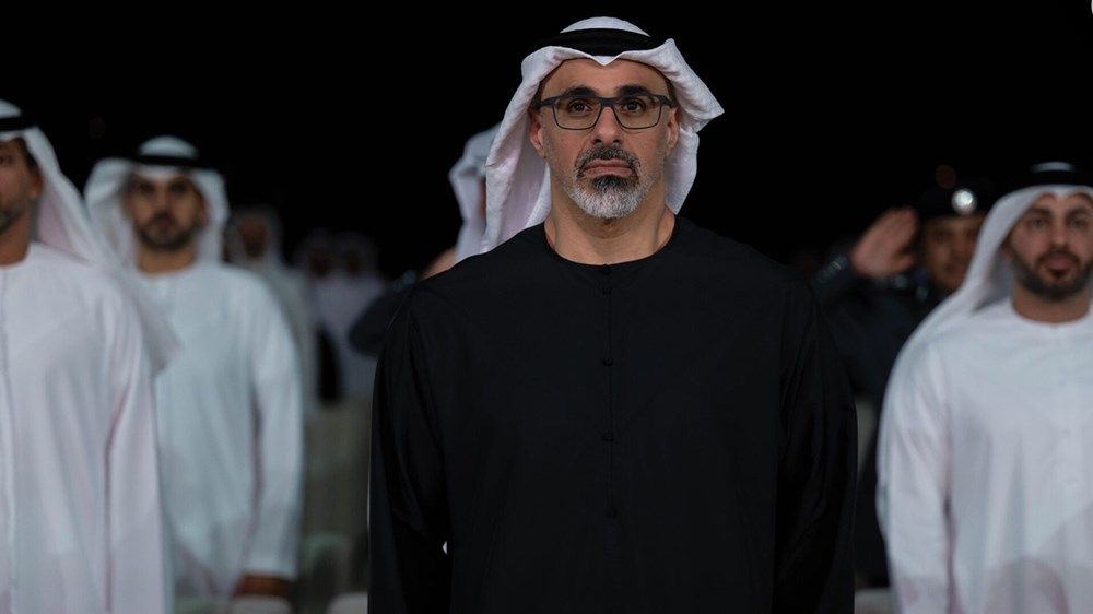 خالد بن محمد بن زايد يكرم الفائزين بجائزة أبوظبي للأداء الحكومي المتميز