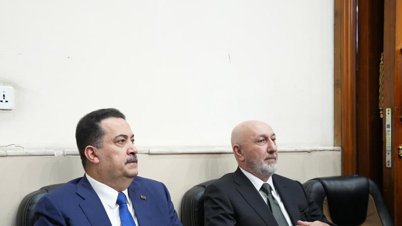 السوداني يحضر مجلس عزاء السيد حسين محمد هادي الصدر