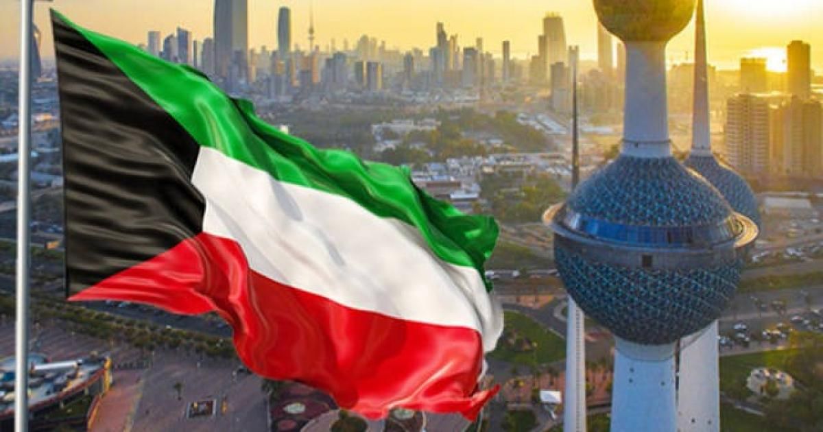 الكويت تعيد فتح مجالها الجوي وتستأنف الطيران بشكل تدريجي