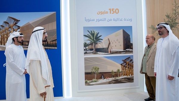 محمد بن راشد يطلق أكبر مصنع وقفي للتمور على مستوى العالم لدعم المجتمعات الأقل حظاً
