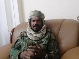 شاهد بالصورة والفيديو.. القائد الميداني بالدعم السريع “السافنا” يكشف في بث مباشر حقيقة انشقاقه وإنضمامه للجيش