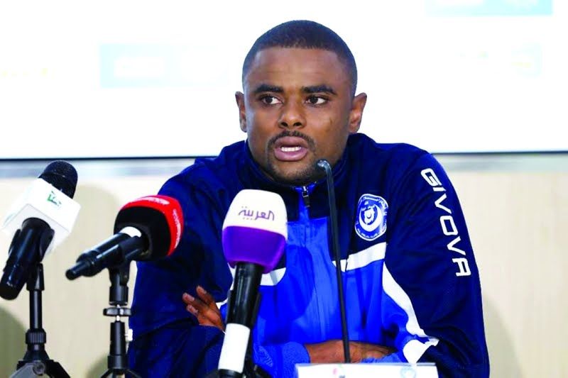 شاهد بالفيديو.. بشة يتحدث بشفافية ووضوح: (ضربة جزاء نهضة بركان جاءت بسبب “بلادة” وعدم تصرف من لاعب الهلال)