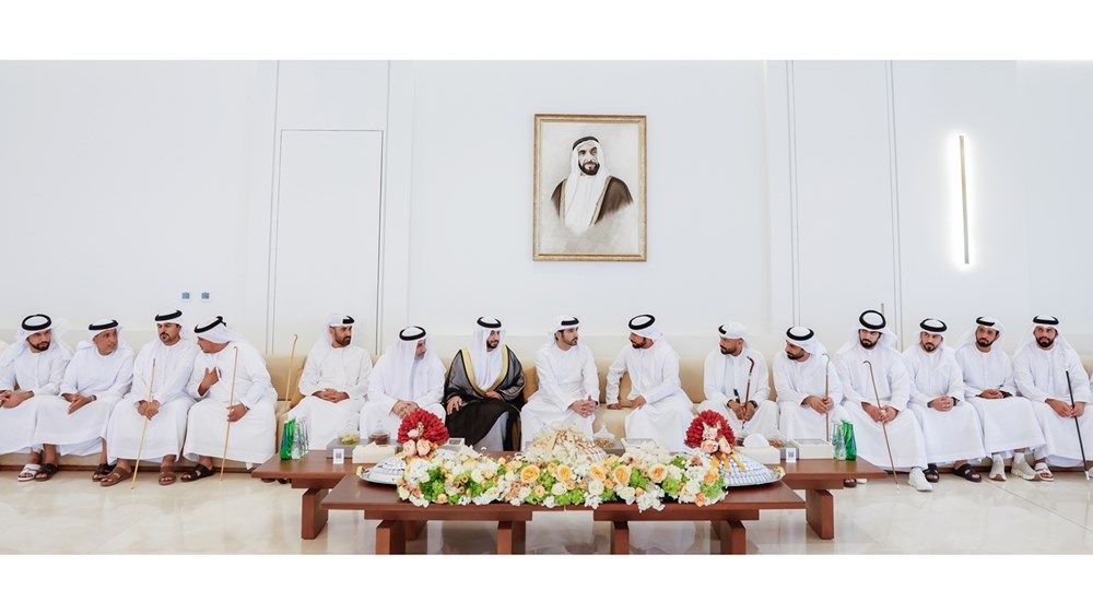 حمدان بن محمد يحضر أفراح البلوشي