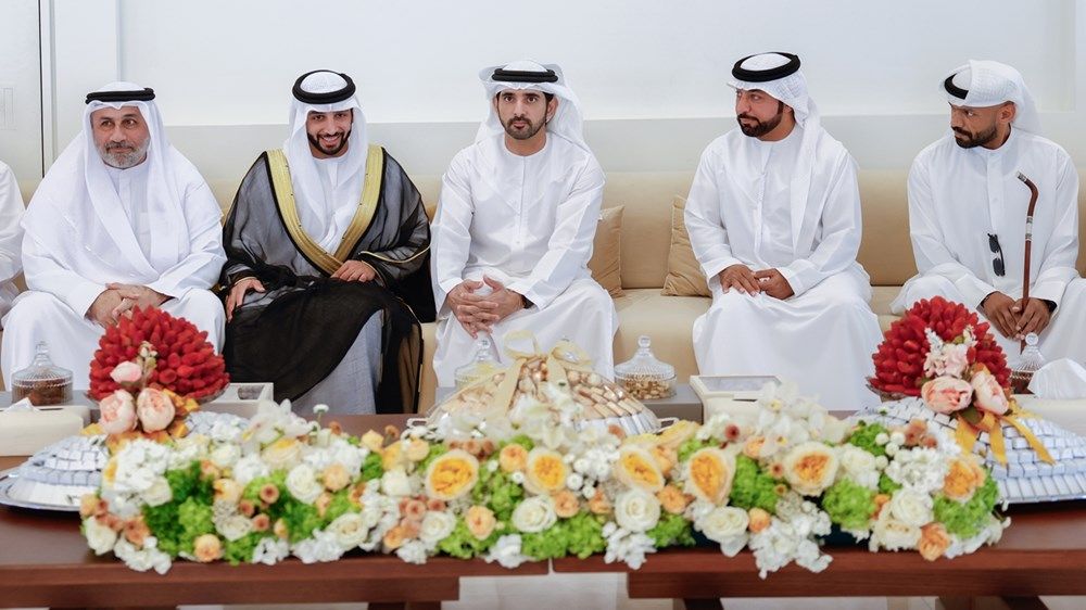 حمدان بن محمد يحضر أفراح البلوشي