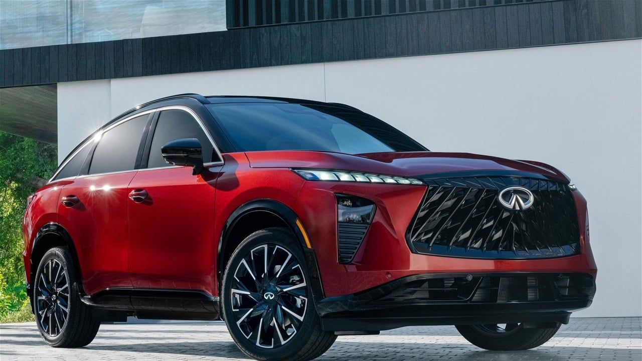 إنفينيتي QX65: تصميم صاخب يخفي فراغًا هندسيًا