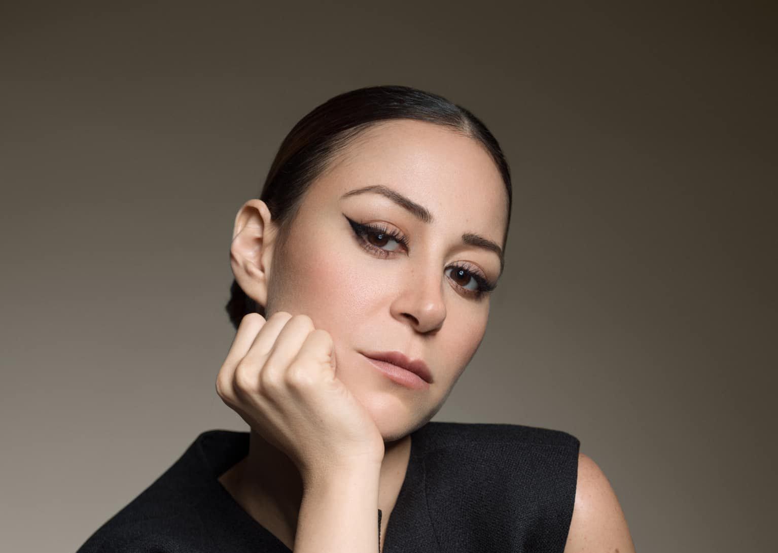 منة شلبي تستذكر والدها الراحل في عيد ميلاده برسالة مؤثرة