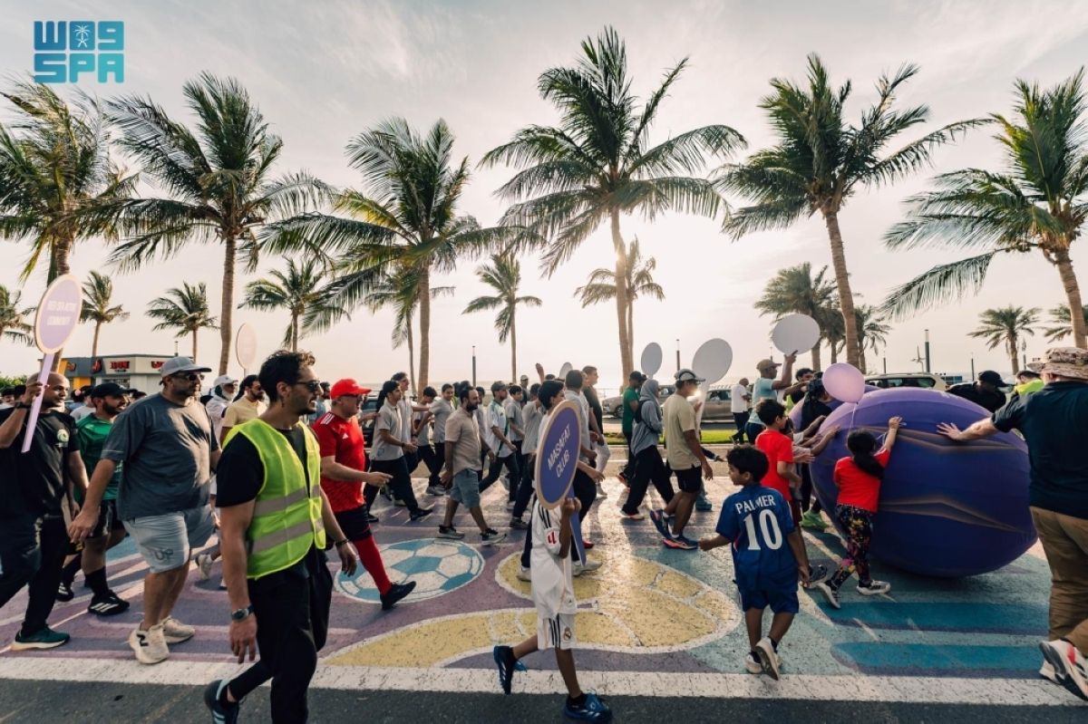 «سباق الكرة العملاقة».. 
فعالية مجتمعية على كورنيش محافظة جدة