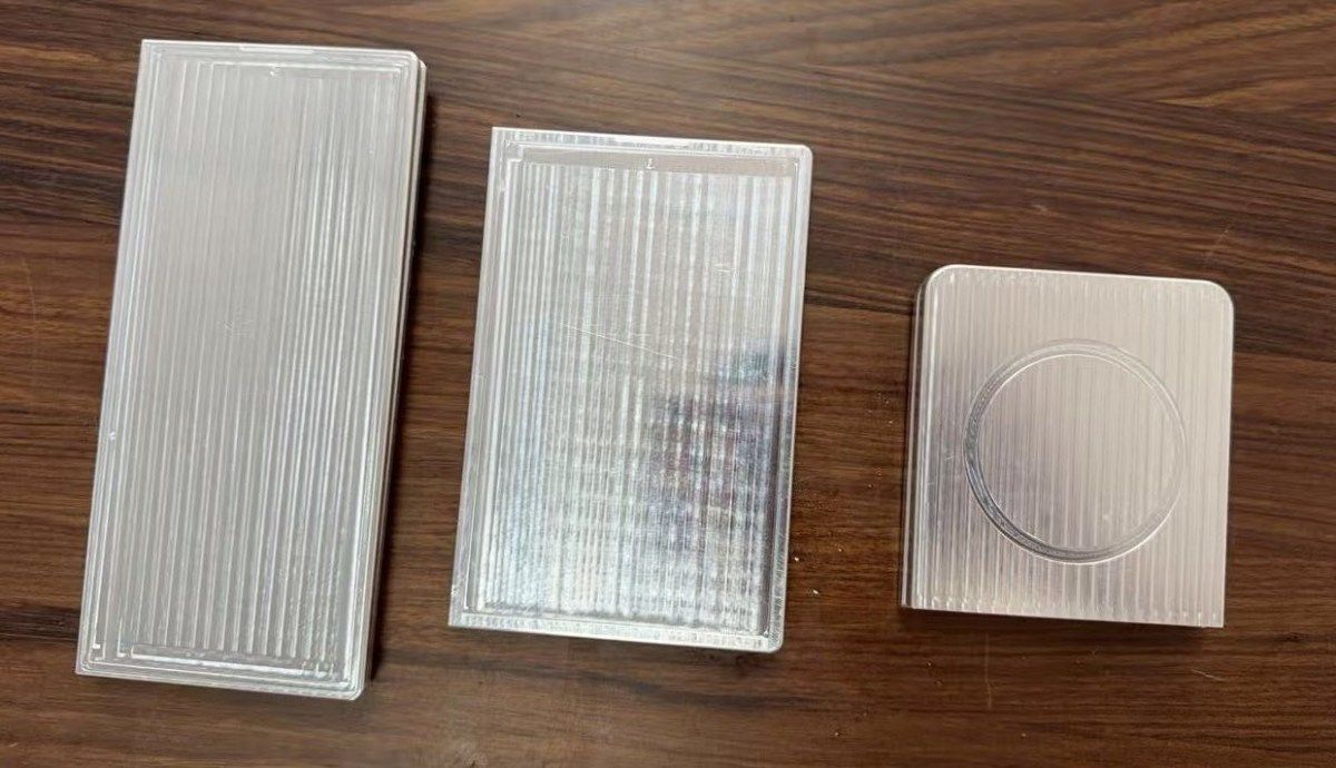 تكنولوجيا: تسريب مجسمات Galaxy Z Fold8 وZ Fold8 Wide وZ Flip8 يكشف تصميمها مبكرًا