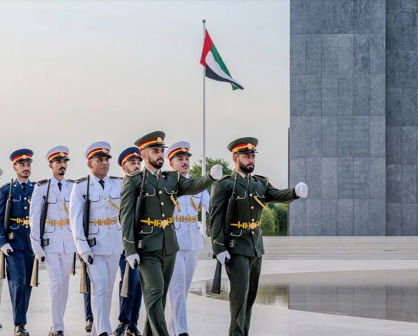 واحة الكرامة تشهد مراسم سلام العلم اليومية تجسيداً للوفاء لشهداء الوطن