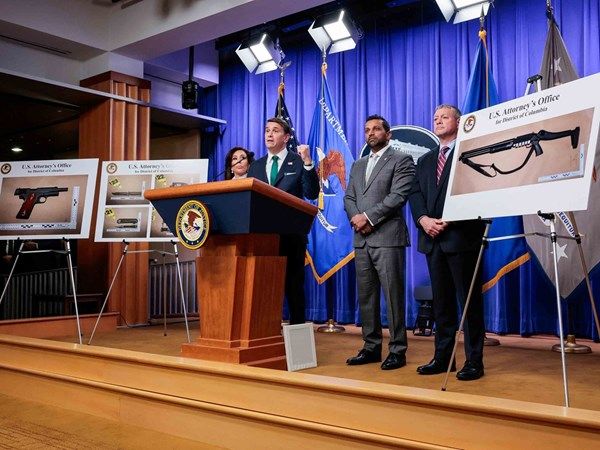 الادعاء الأميركي يوجه تهمة محاولة اغتيال ترامب لمهاجم حفل العشاء