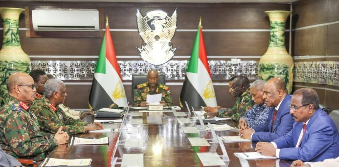 مجلس الأمن والدفاع يعقد إجتماعه الدوري برئاسة البرهان ويستعرض الموقف الأمني