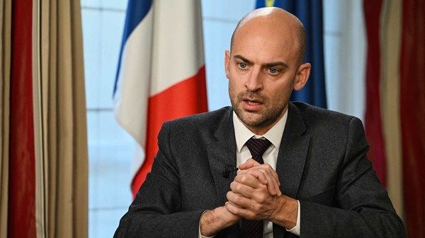 فرنسا تجدد التأكيد على هدف عدم امتلاك إيران سلاحاً نووياً