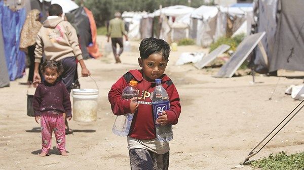 إسرائيل تستخدم المياه «سلاحاً» في غزة