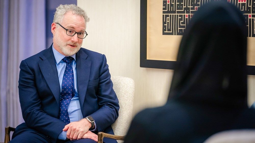 عبدالله بن زايد يستقبل المستشار الأول لرئيس الوزراء الكندي لشؤون السياسة الخارجية والدفاع والأمن